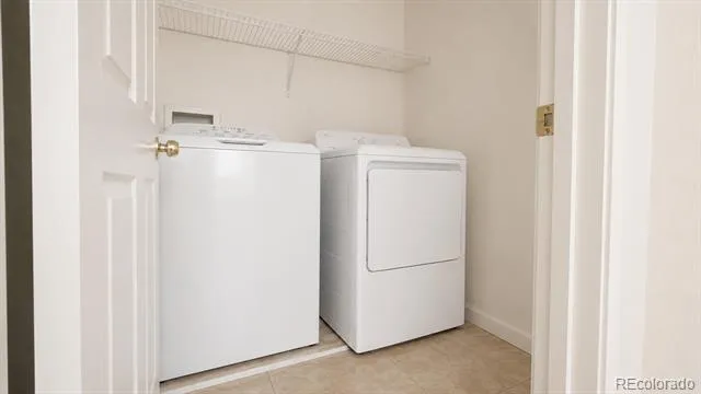 1895 S Pitkin Street #B Aurora, CO 80017