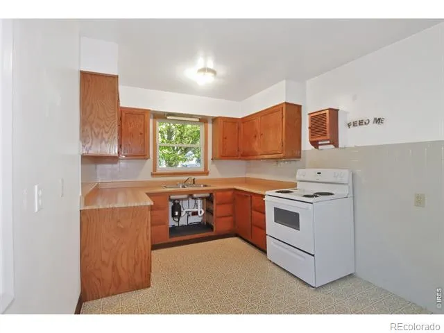 818 Edmunds Street Brush, CO 80723