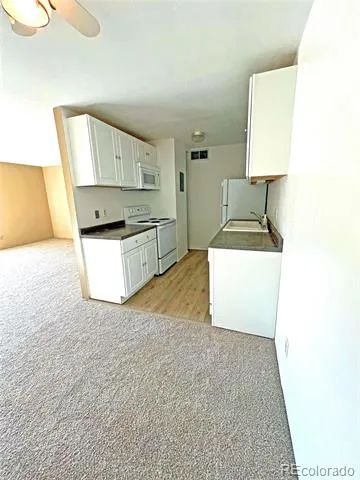 10211 Ura Lane #2-208