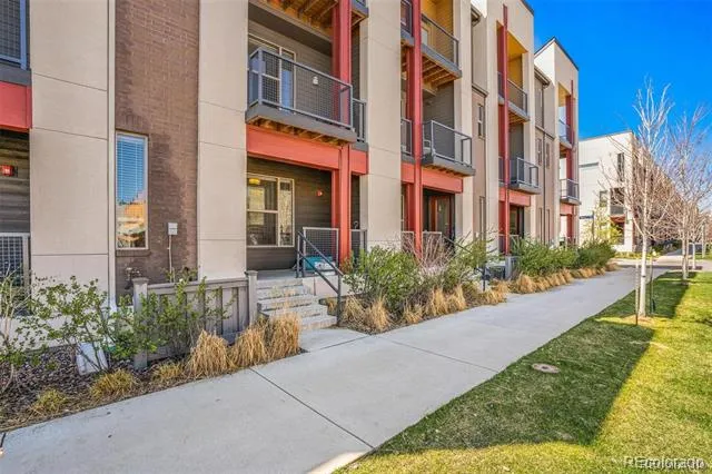 6972 W Alaska Drive Lakewood, CO 80226
