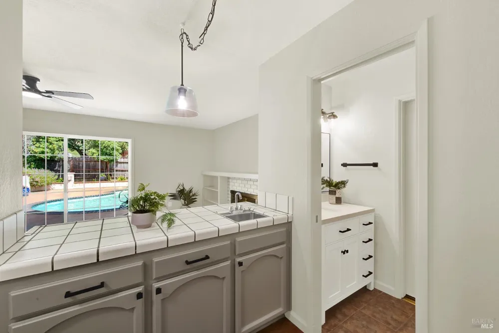 1720 Wayne Court Fairfield, CA 94534