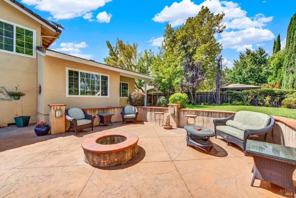 1720 Wayne Court Fairfield, CA 94534