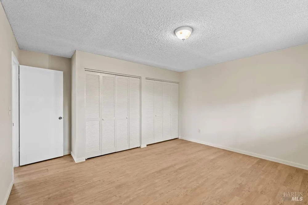 172 White Oak Drive Santa Rosa, CA 95409