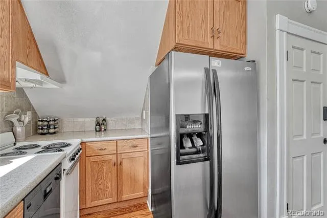 6 Boulder Crescent Street Colorado Springs, CO 80903