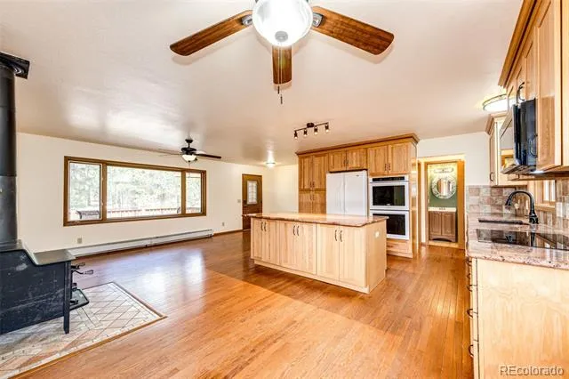 33802 Meadowlark Drive Elizabeth, CO 80107