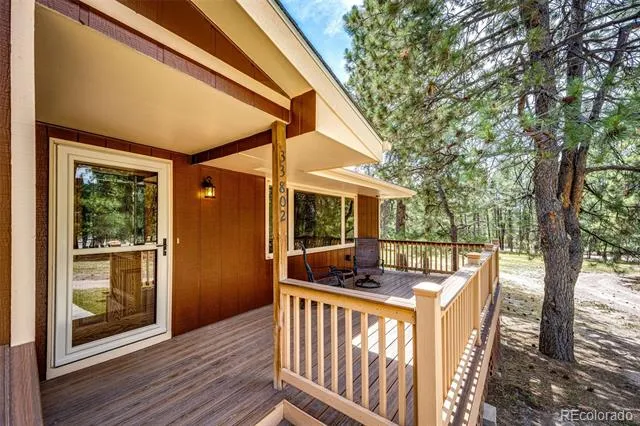 33802 Meadowlark Drive Elizabeth, CO 80107