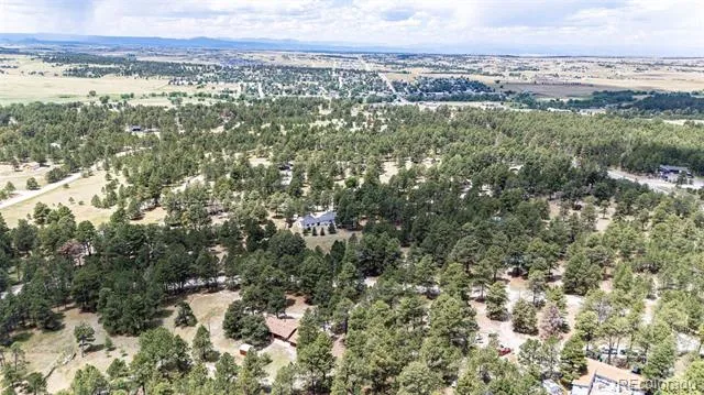 33802 Meadowlark Drive Elizabeth, CO 80107
