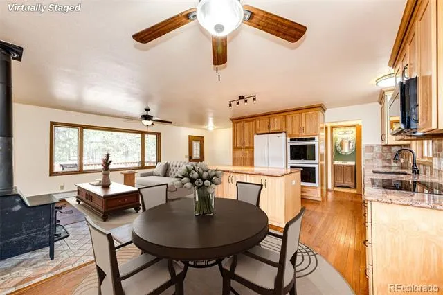 33802 Meadowlark Drive Elizabeth, CO 80107