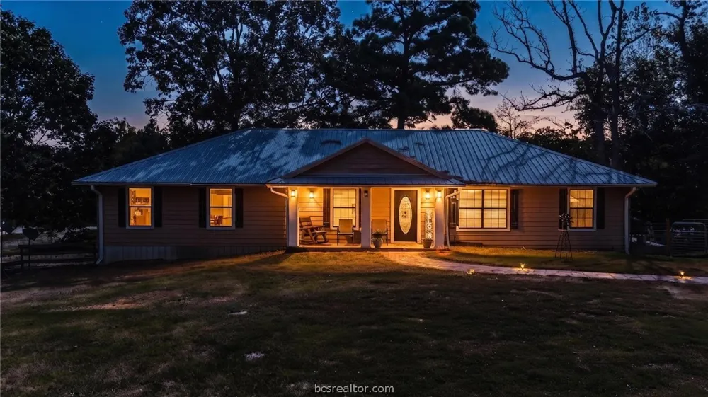 3861 State Highway 75 S Centerville, TX 75833