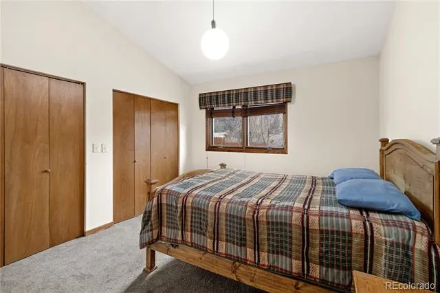 1525 Bennett Avenue Glenwood Springs, CO 81601