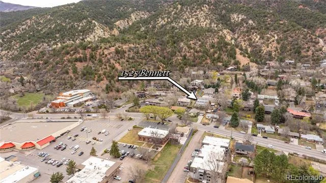 1525 Bennett Avenue Glenwood Springs, CO 81601