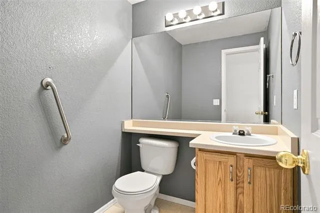6155 Medford Court Castle Rock, CO 80104