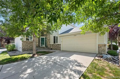4124 E Hinsdale Circle