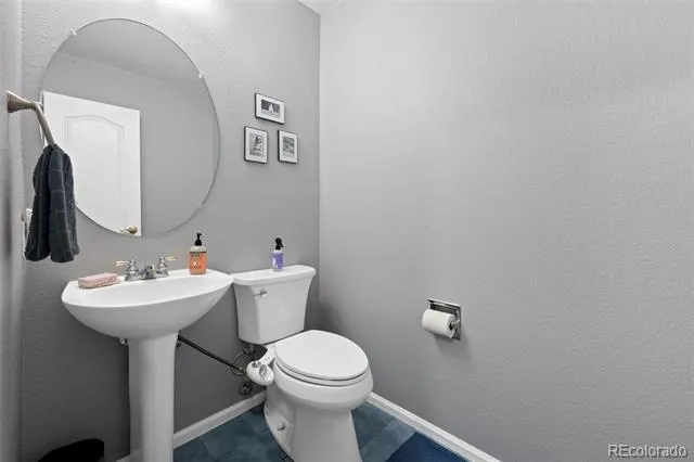 4124 E Hinsdale Circle Centennial, CO 80122