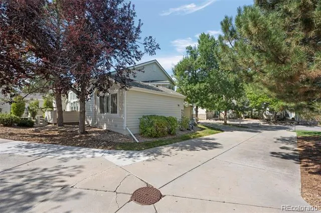 4124 E Hinsdale Circle Centennial, CO 80122