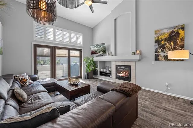 4124 E Hinsdale Circle Centennial, CO 80122