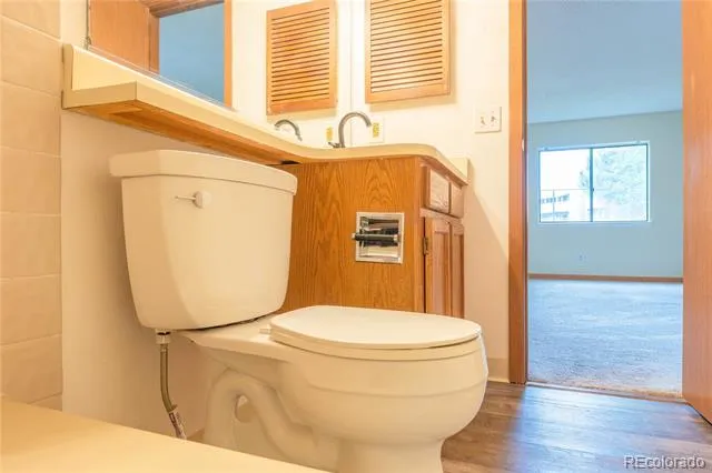 901 S Zeno Way #102 Aurora, CO 80017