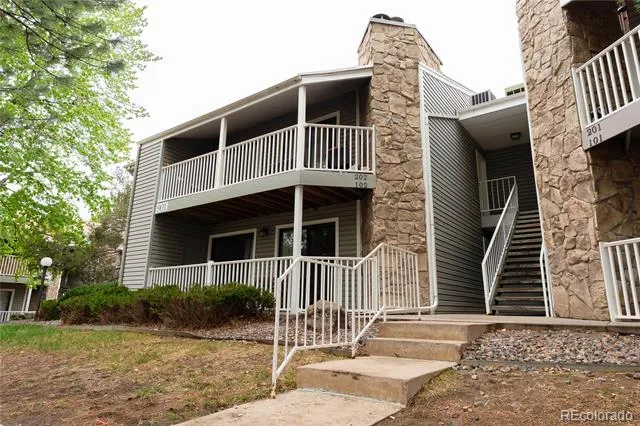 901 S Zeno Way #102 Aurora, CO 80017
