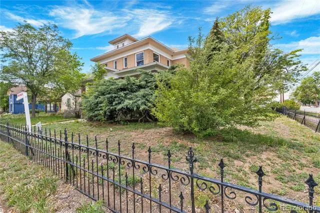 107 S 4th Avenue Brighton, CO 80601
