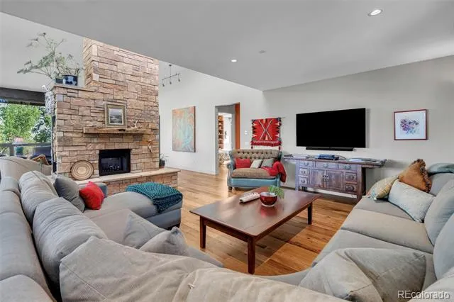 8707 Elgin Drive Lafayette, CO 80026