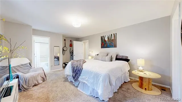 5537 E 100th Way Thornton, CO 80229