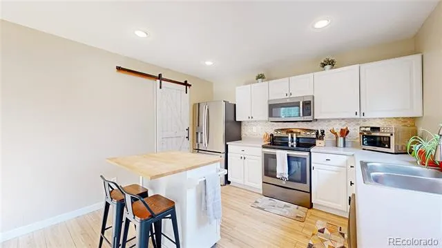 5537 E 100th Way Thornton, CO 80229