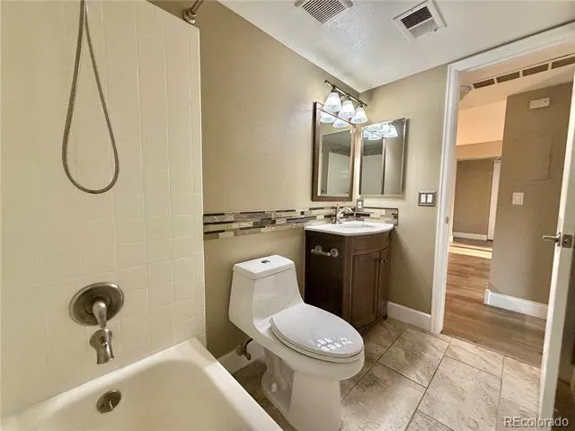 491 S Kalispell Way #305 Aurora, CO 80017