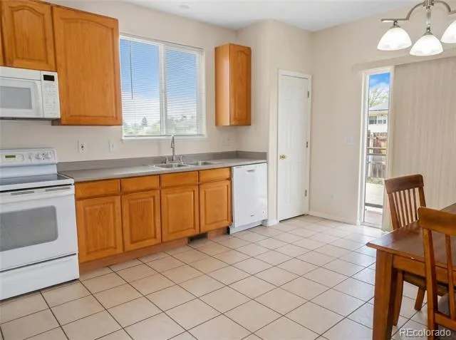 3741 Bison Lane Pueblo, CO 81005