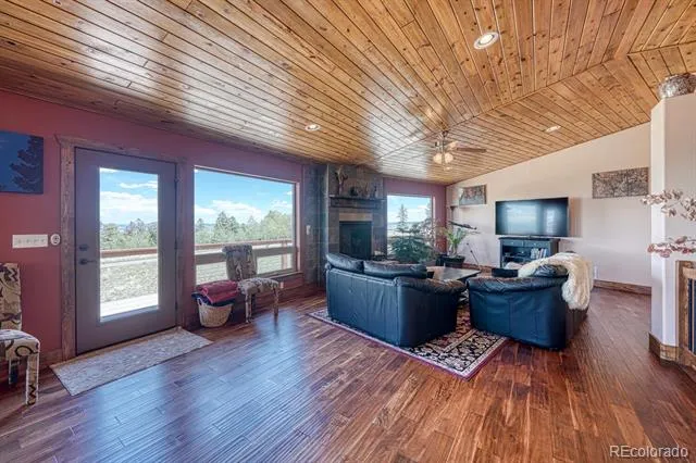 441 Kaufman Road Hartsel, CO 80449