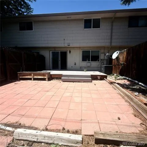 1590 S Ames Street Denver, CO 80232