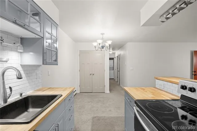 695 Manhattan Drive #19 Boulder, CO 80303