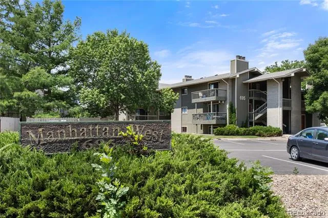 695 Manhattan Drive #19 Boulder, CO 80303