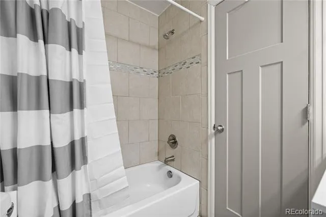 695 Manhattan Drive #19 Boulder, CO 80303