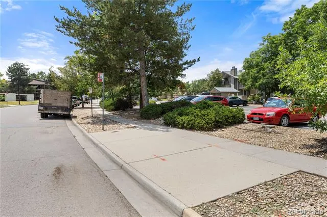 695 Manhattan Drive #19 Boulder, CO 80303
