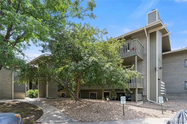 695 Manhattan Drive #19 Boulder, CO 80303