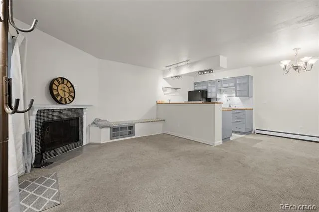 695 Manhattan Drive #19 Boulder, CO 80303