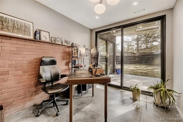 2910 S Marion Street Englewood, CO 80113