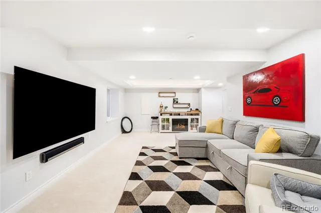 9135 E 29th Place Denver, CO 80238