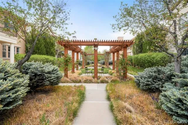 9135 E 29th Place Denver, CO 80238