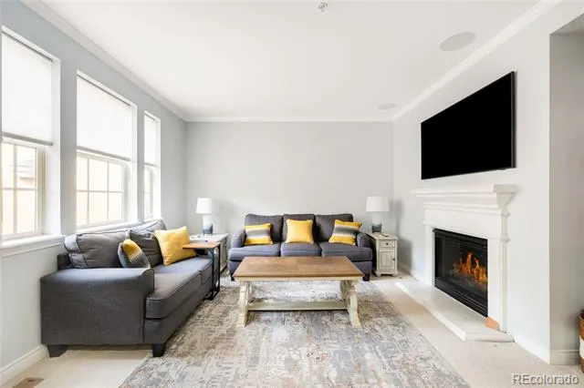 9135 E 29th Place Denver, CO 80238