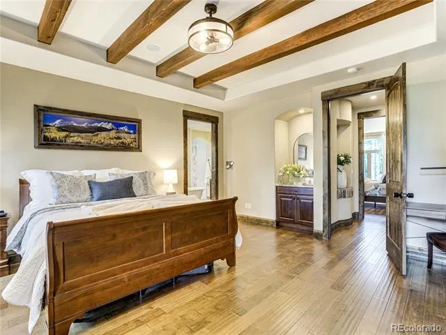 4735 Saxton Hollow Road Colorado Springs, CO 80908
