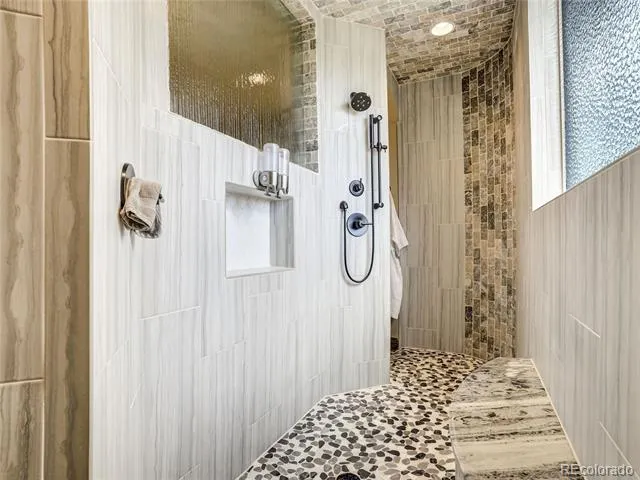 4735 Saxton Hollow Road Colorado Springs, CO 80908