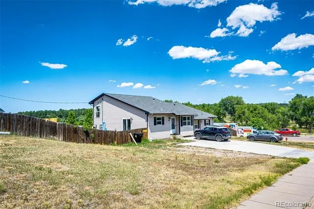 375 E Logan Street Elizabeth, CO 80107