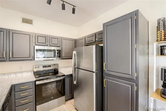 8365 Pebble Creek Way #104 Littleton, CO 80126