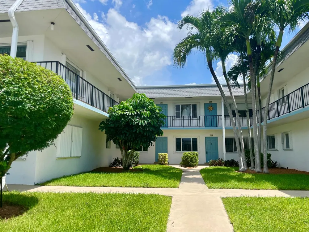 3402 Cynthia Lane #205 