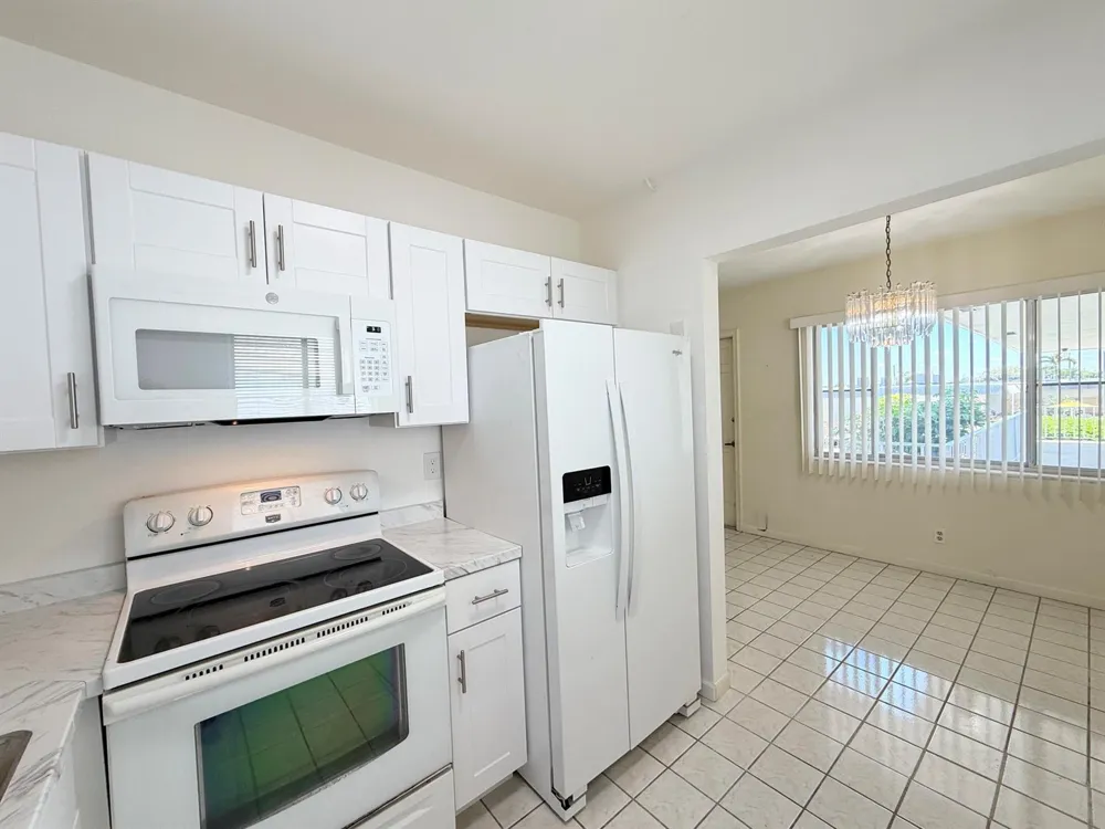 3402 Cynthia Lane #205 