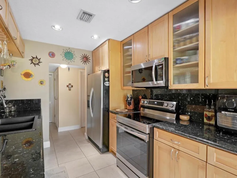 5107 BAYBERRY LANE Tamarac, FL 33319