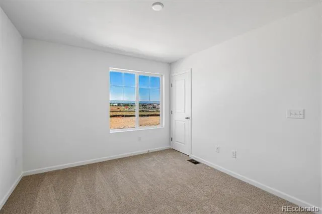 448 S Rifle Street Aurora, CO 80017