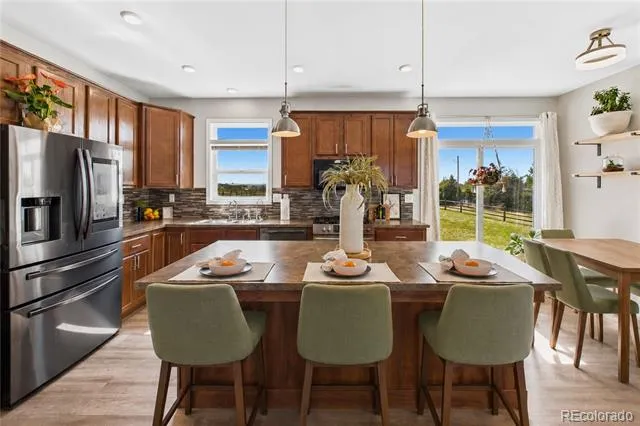 44076 Morning Star Court Elizabeth, CO 80107
