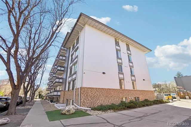 555 E 10th Avenue #3 Denver, CO 80203